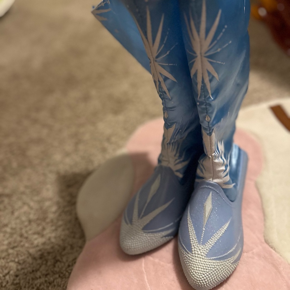 Girls Frozen Elsa boots
